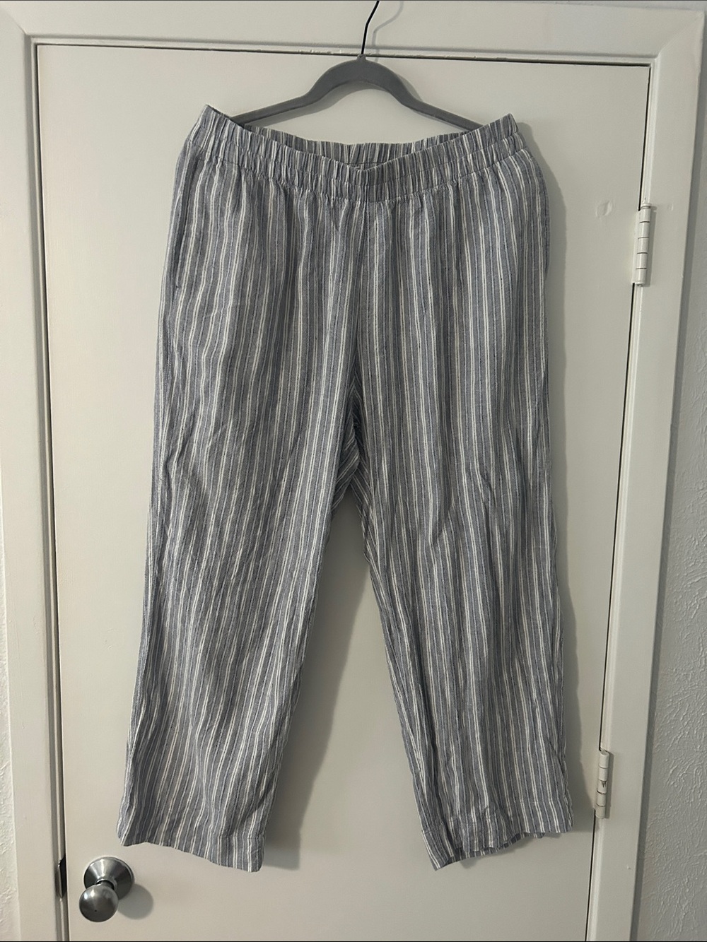 Old Navy Tall Linen Blend Crop Pants